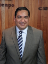 You are currently viewing Dr. Manuel Aguilar Cornejo